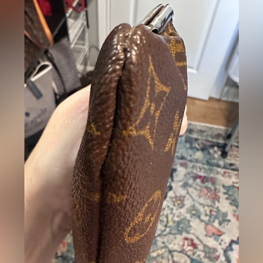 Louis Vuitton Brown and Gold Wristlet - Picture 9 of 15